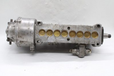 2070900074  Насос топливный BOSCH RB