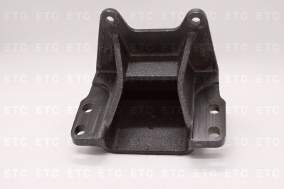 A94332313407390 Кронштейн стабилизатора правый