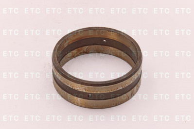 4724237 Втулка 4724237