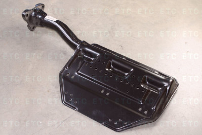 SCBODY818 Кронштейн крыла заднего левого