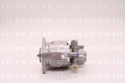 KS00001388 Насос сдвоенный ГУР правый ход